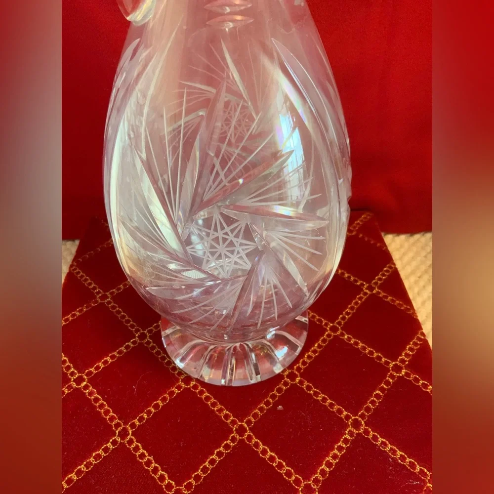 VINTAGE CRYSTAL DECANTER